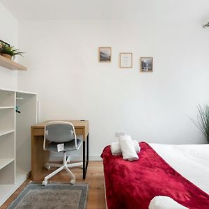 Budget Kamer met een King Size Bed